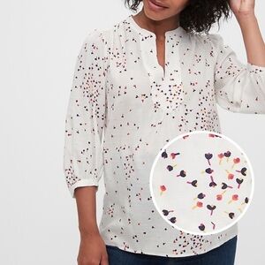 Gap MATERNITY Size Small Split Neck Blouse